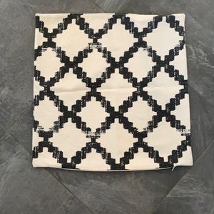 2- Decor Pillow Cover 20"x20"